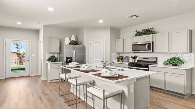 3830 Chitalpa, Santa Fe, NM 87507