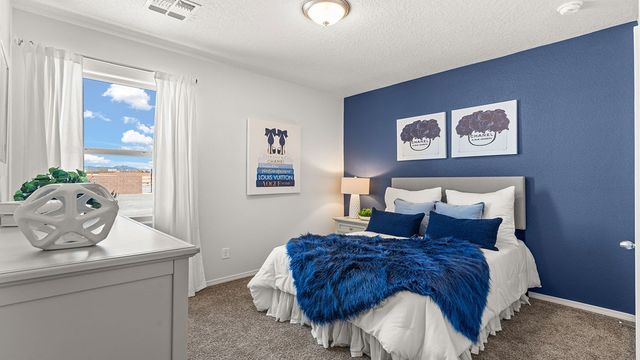 3830 Chitalpa, Santa Fe, NM 87507