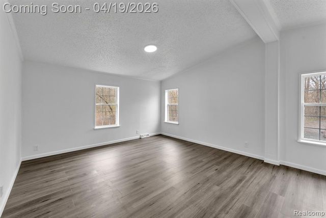 36085 Wick Road, Romulus, MI 48174