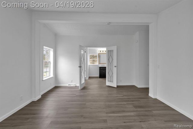 36085 Wick Road, Romulus, MI 48174