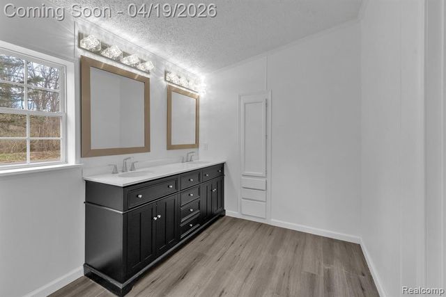 36085 Wick Road, Romulus, MI 48174