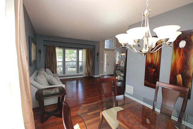 9668 Rainsford Drive, Huntley, IL 60142