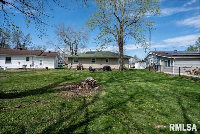 116 CIRCLE Drive, Herrin, IL 62948