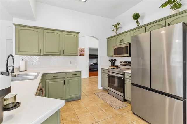 10342 PLEASANT VIEW DRIVE, Leesburg, FL 34788