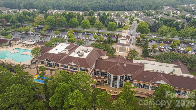 9016 Smokey Hill Lane, Fort Mill, SC 29707