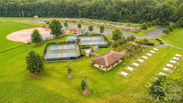 9016 Smokey Hill Lane, Fort Mill, SC 29707