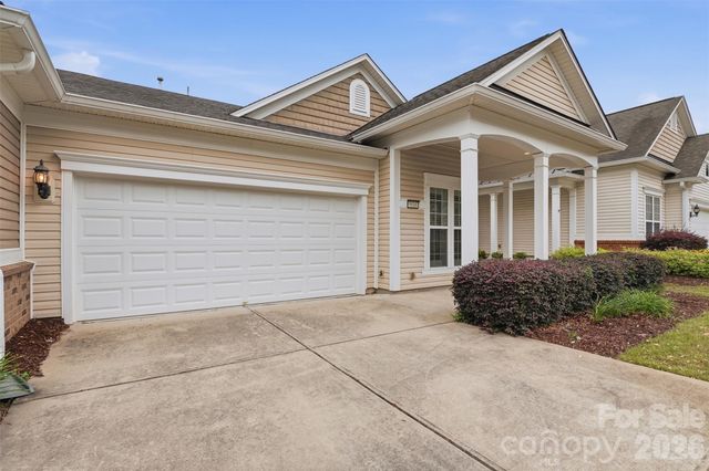 9016 Smokey Hill Lane, Fort Mill, SC 29707
