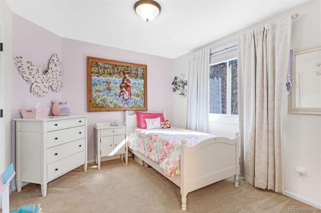 935 Meadow Run, Golden, CO 80403