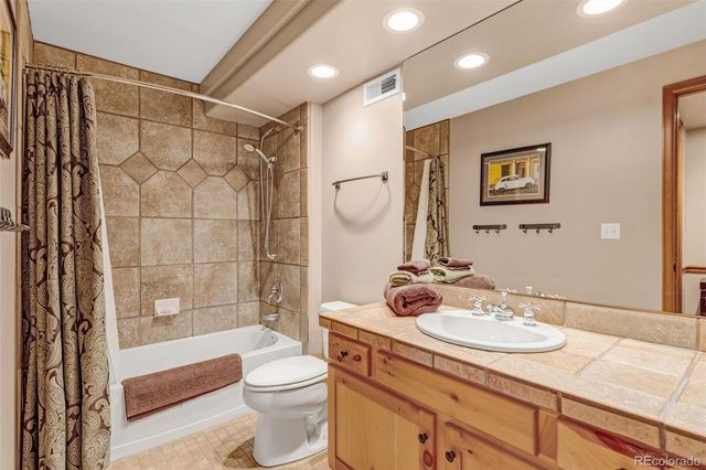 935 Meadow Run, Golden, CO 80403