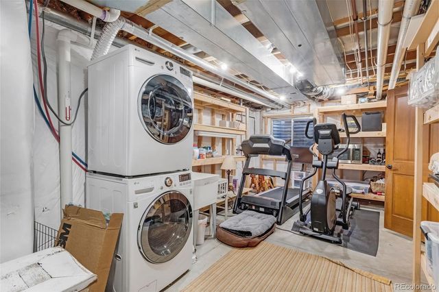 935 Meadow Run, Golden, CO 80403