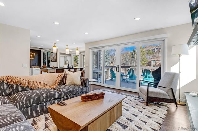 935 Meadow Run, Golden, CO 80403