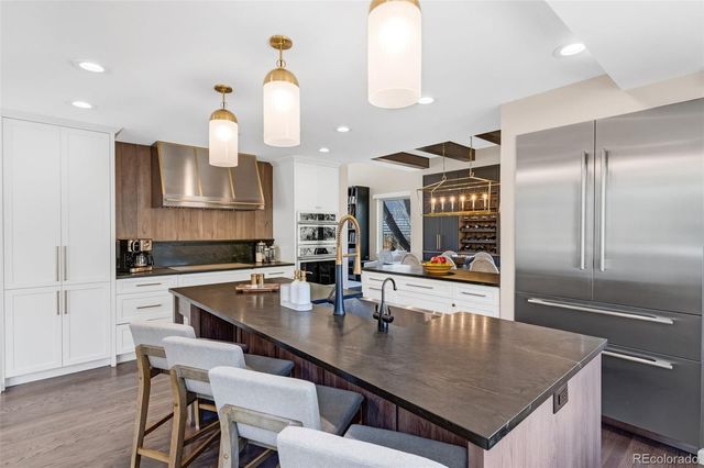 935 Meadow Run, Golden, CO 80403