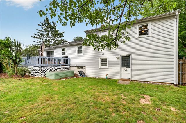 7 Englewood Road, Coventry, RI 02816