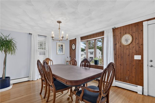 7 Englewood Road, Coventry, RI 02816