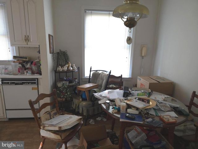 988 ALLENGROVE ST, Philadelphia, PA 19124