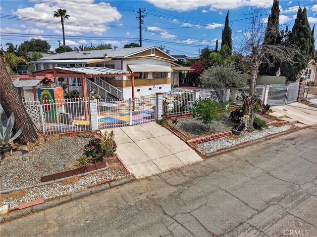 339 Altura Dr., Perris, CA 92570