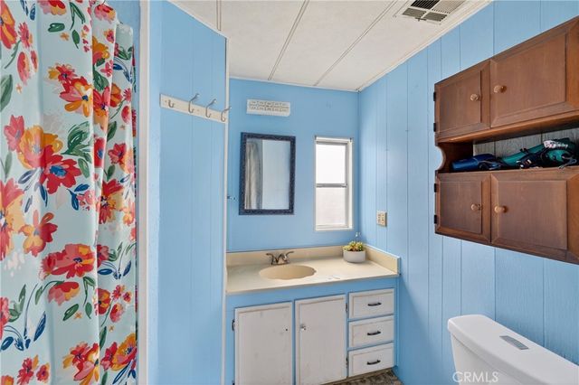 339 Altura Dr., Perris, CA 92570