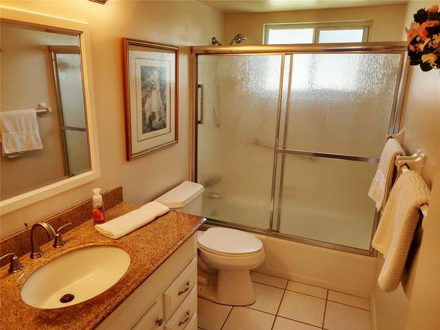 1815 SUNNY DRIVE E21, Bradenton, FL 34207