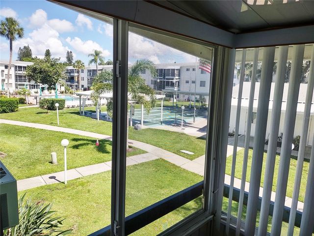1815 SUNNY DRIVE E21, Bradenton, FL 34207