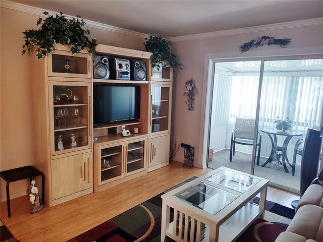 1815 SUNNY DRIVE E21, Bradenton, FL 34207