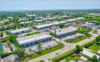 676 Old Dixie Hwy Street BLDG. 1 #658, Vero Beach, FL 32962