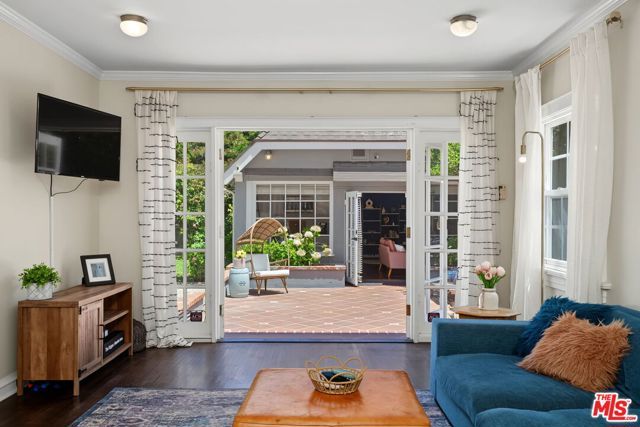 644 N Cherokee Avenue, Los Angeles, CA 90004