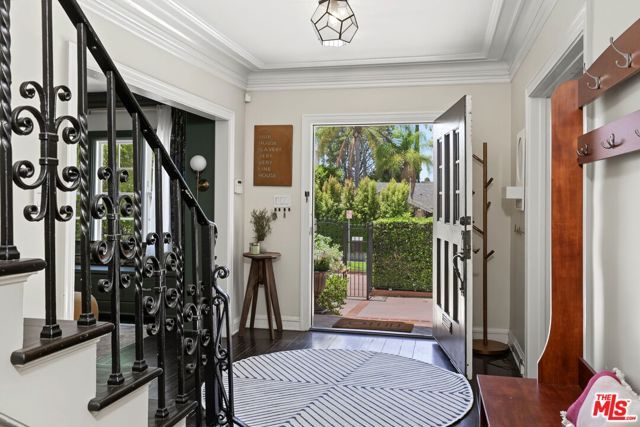 644 N Cherokee Avenue, Los Angeles, CA 90004