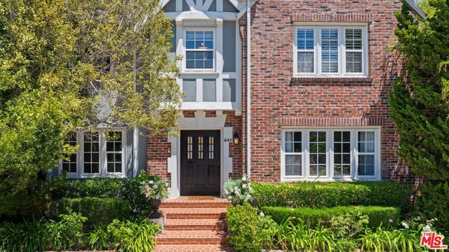 644 N Cherokee Avenue, Los Angeles, CA 90004