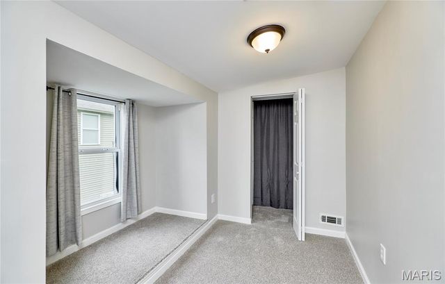 225 Houston Street, St Charles, MO 63301