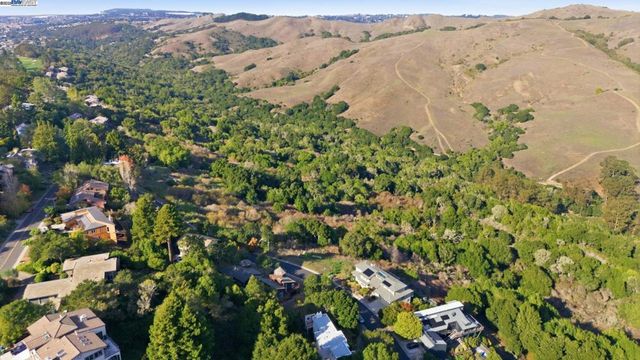 8421 Wildcat Dr, El Cerrito, CA 94530