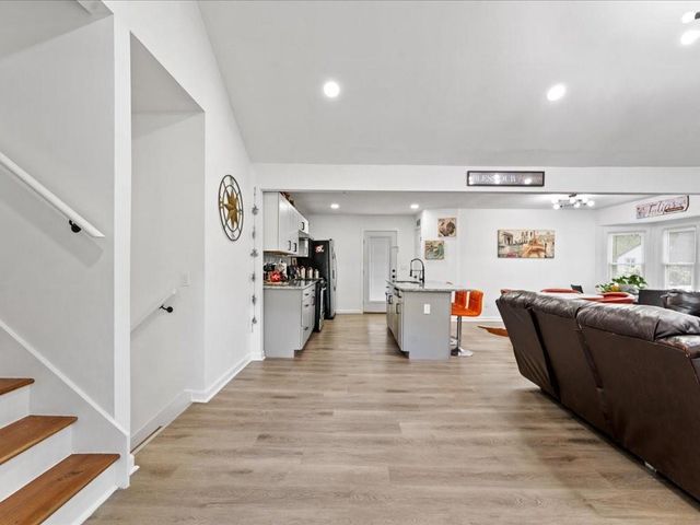 2723 Horseshoe Creek SW Drive, Marietta, GA 30064