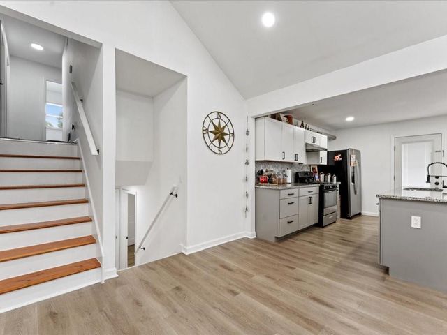 2723 Horseshoe Creek SW Drive, Marietta, GA 30064