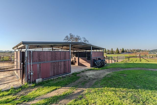 267 Breaker Way, Burson, CA 95225