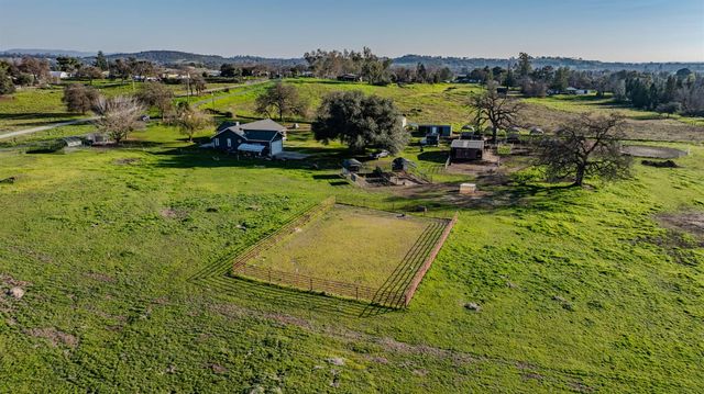 267 Breaker Way, Burson, CA 95225
