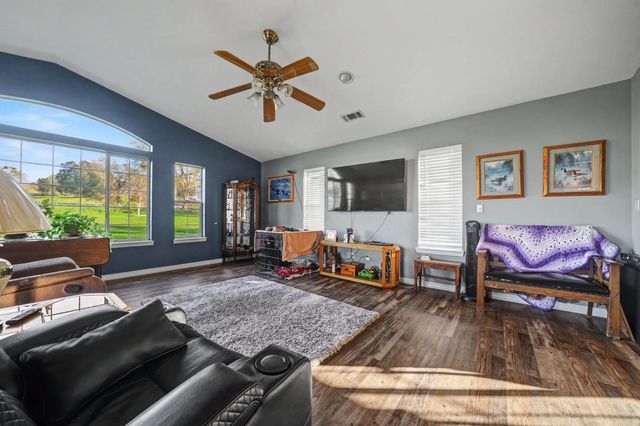 267 Breaker Way, Burson, CA 95225