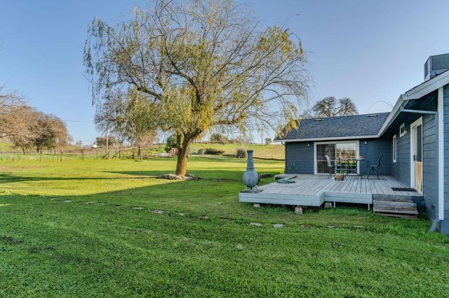 267 Breaker Way, Burson, CA 95225