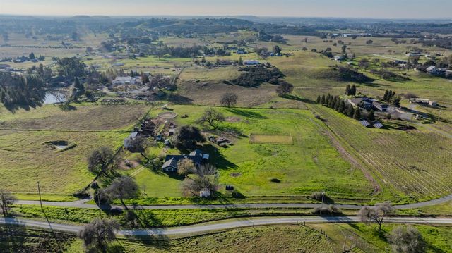 267 Breaker Way, Burson, CA 95225