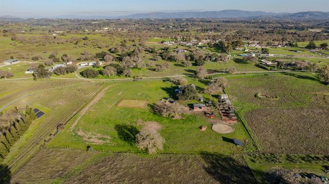 267 Breaker Way, Burson, CA 95225