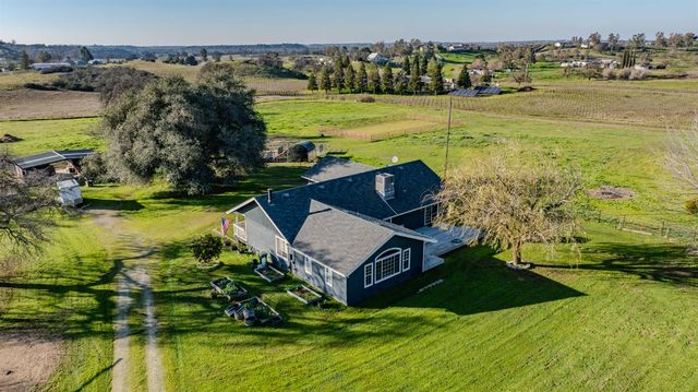 267 Breaker Way, Burson, CA 95225