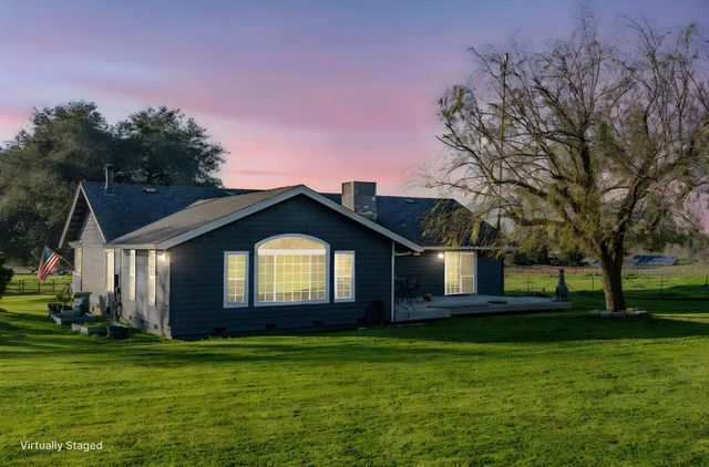 267 Breaker Way, Burson, CA 95225