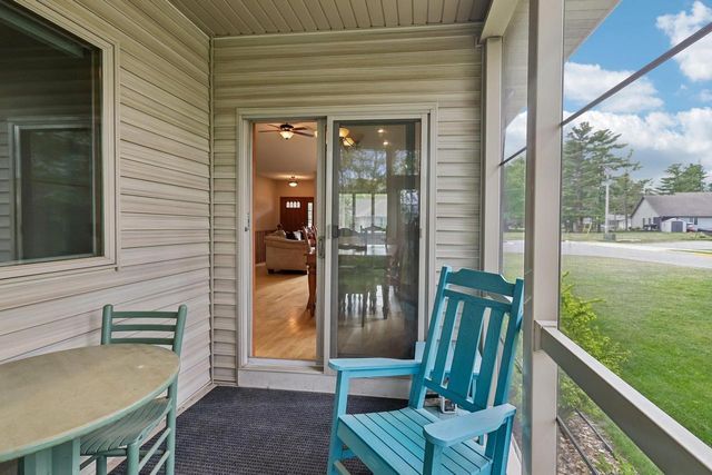 738 8th Street, Prairie Du Sac, WI 53578