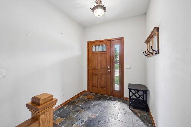 738 8th Street, Prairie Du Sac, WI 53578