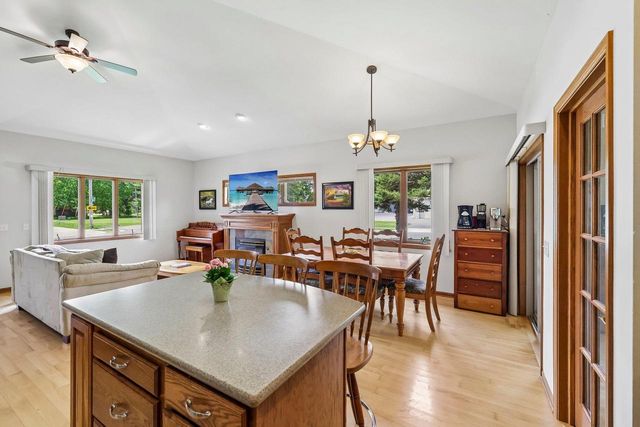 738 8th Street, Prairie Du Sac, WI 53578