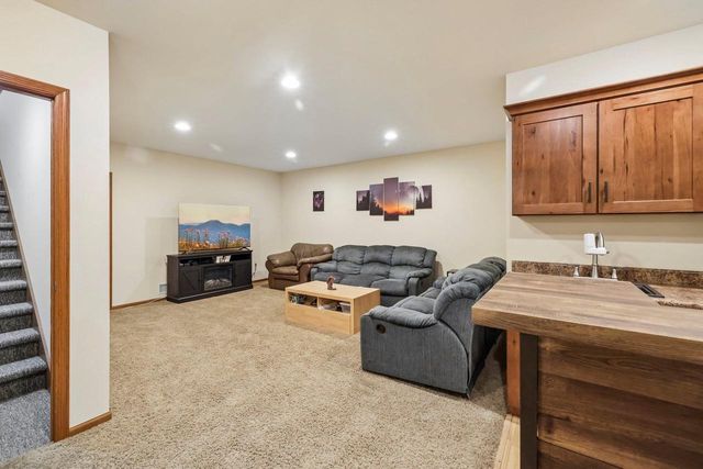 738 8th Street, Prairie Du Sac, WI 53578