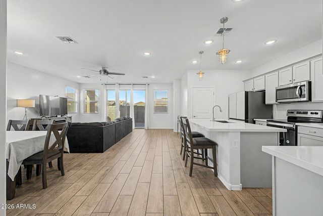 915 S 151ST Lane, Goodyear, AZ 85338