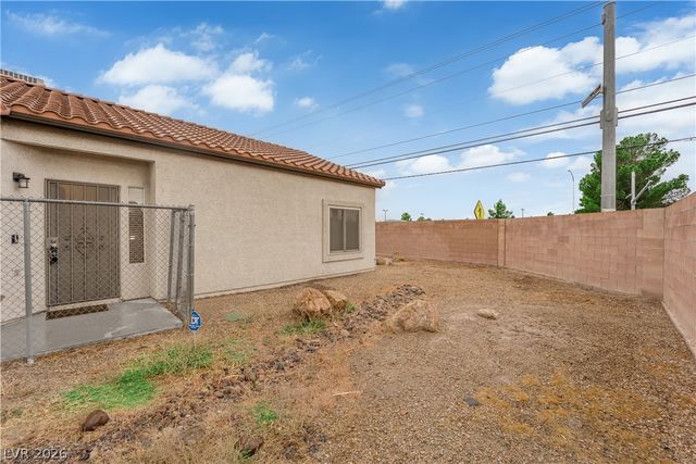 2653 Thunder Struck Court, North Las Vegas, NV 89030