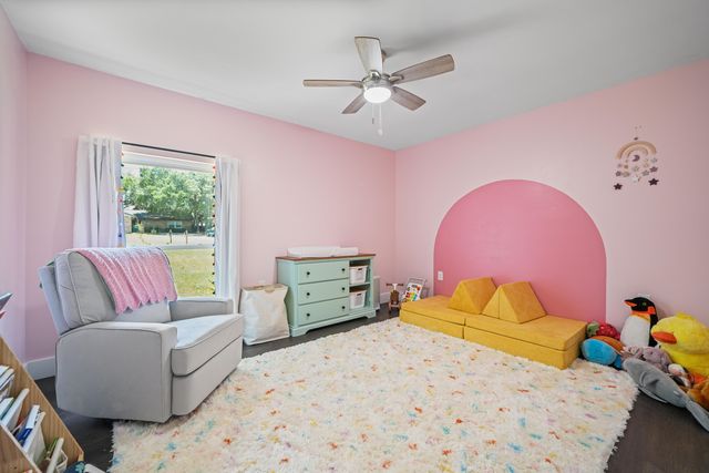 39 9th Street, Shalimar, FL 32579