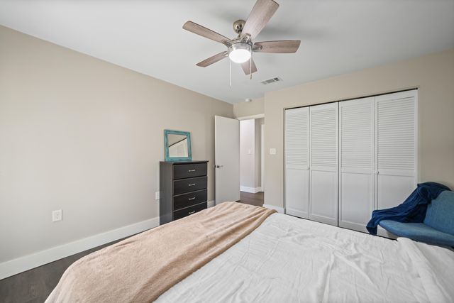 39 9th Street, Shalimar, FL 32579
