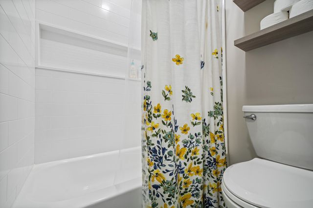 39 9th Street, Shalimar, FL 32579