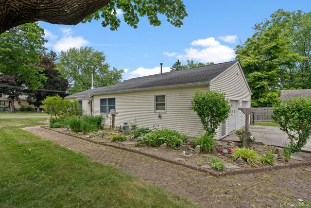 36 Charles Street, Montgomery, NY 12549